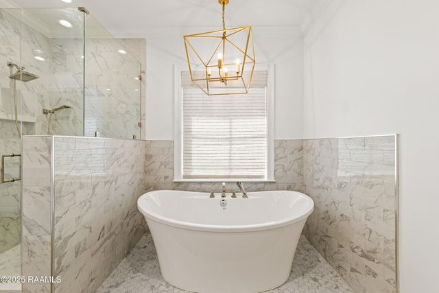 415 Harbor Road, Youngsville, LA 70592