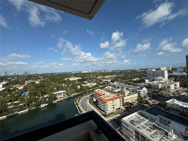 2555 Collins Ave 2002, Miami Beach, FL 33140