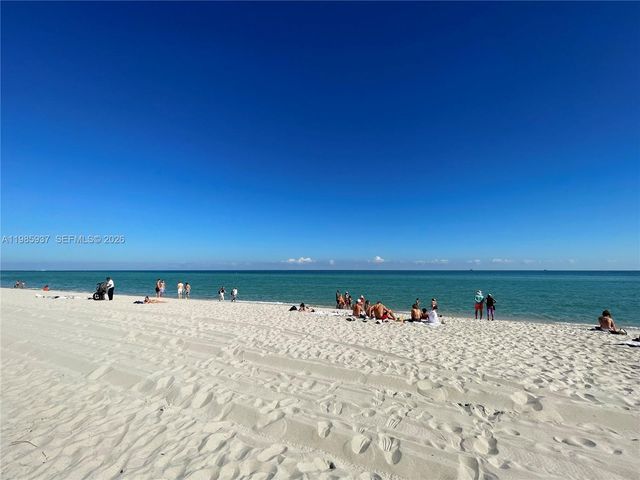 2555 Collins Ave 2002, Miami Beach, FL 33140