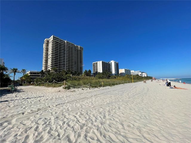 2555 Collins Ave 2002, Miami Beach, FL 33140