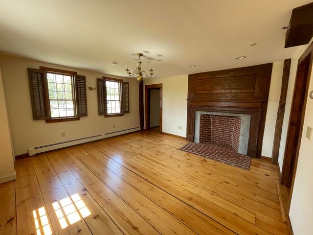 454 Main Street, Fremont, NH 03044