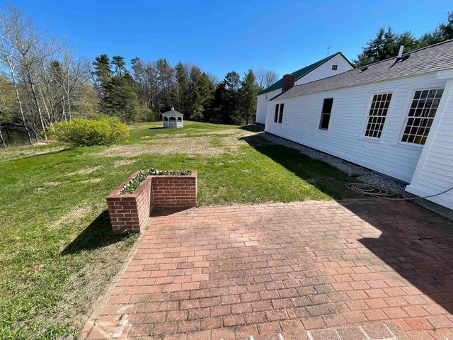 454 Main Street, Fremont, NH 03044