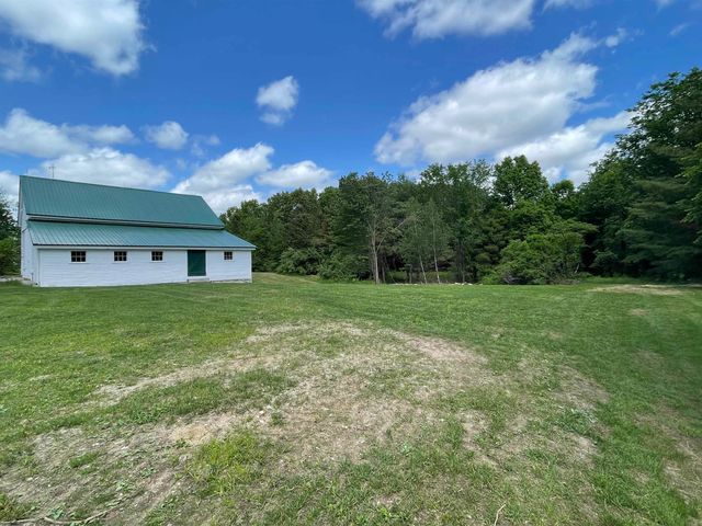 454 Main Street, Fremont, NH 03044