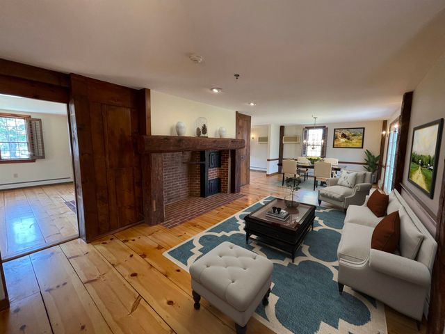 454 Main Street, Fremont, NH 03044