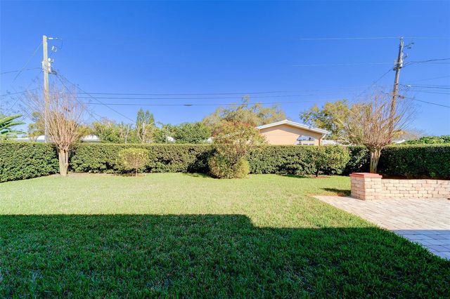 2060 ENVOY COURT, Clearwater, FL 33764