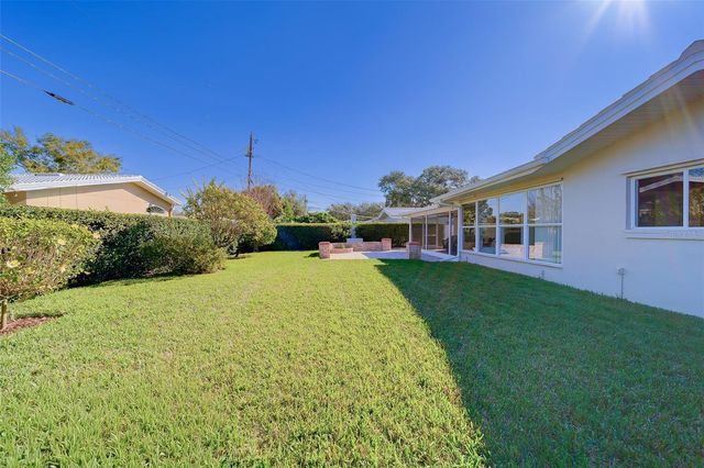 2060 ENVOY COURT, Clearwater, FL 33764