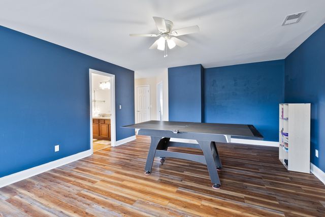 2868 Jenna Rest, Lexington, KY 40511