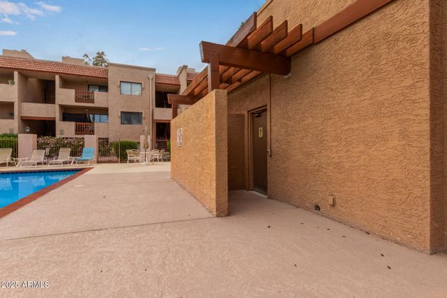 3031 N CIVIC CENTER Plaza 340, Scottsdale, AZ 85251