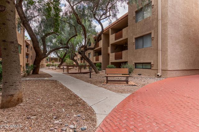 3031 N CIVIC CENTER Plaza 340, Scottsdale, AZ 85251