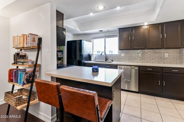 3031 N CIVIC CENTER Plaza 340, Scottsdale, AZ 85251