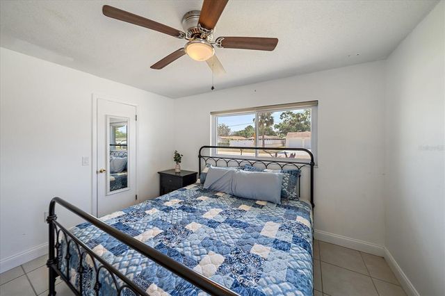 3041 TEAL AVENUE, Sarasota, FL 34232