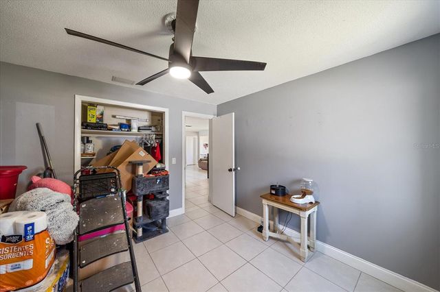 3041 TEAL AVENUE, Sarasota, FL 34232