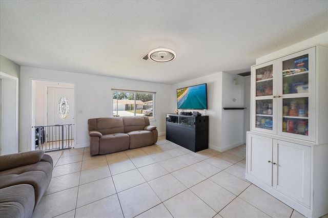 3041 TEAL AVENUE, Sarasota, FL 34232