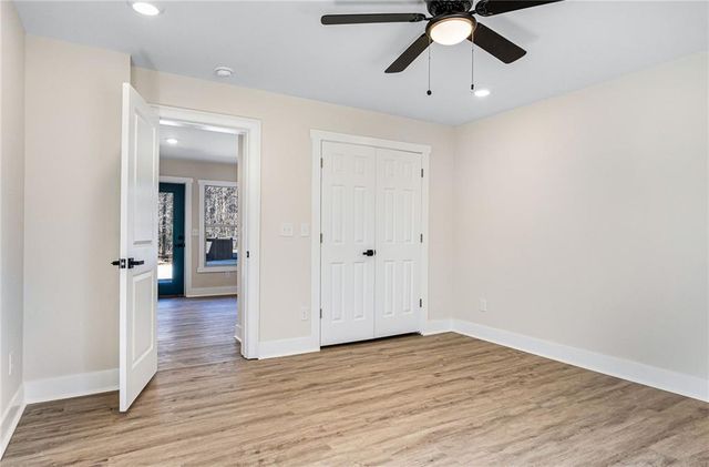 1700 Flat Shoals SE Road, Conyers, GA 30013