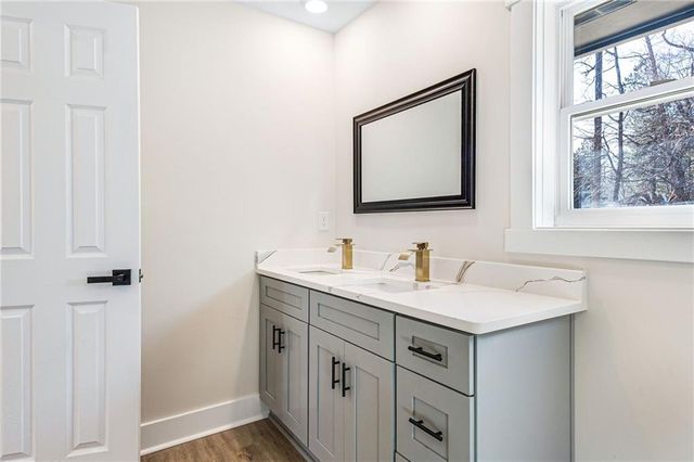 1700 Flat Shoals SE Road, Conyers, GA 30013