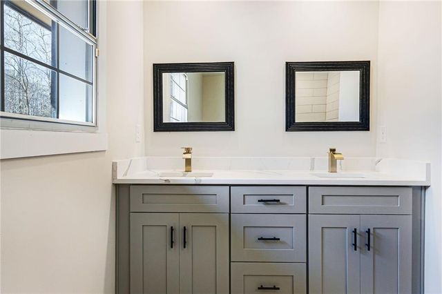 1700 Flat Shoals SE Road, Conyers, GA 30013