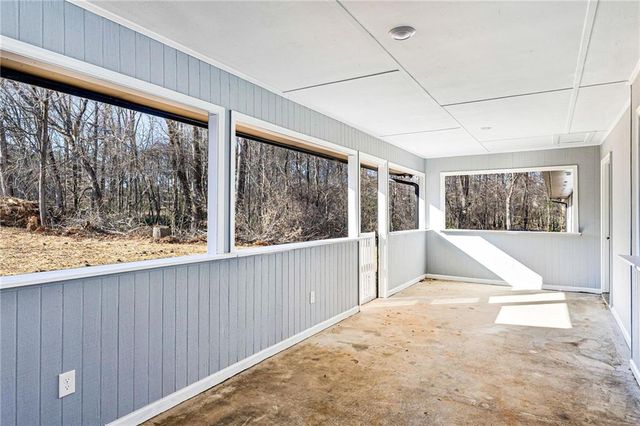 1700 Flat Shoals SE Road, Conyers, GA 30013