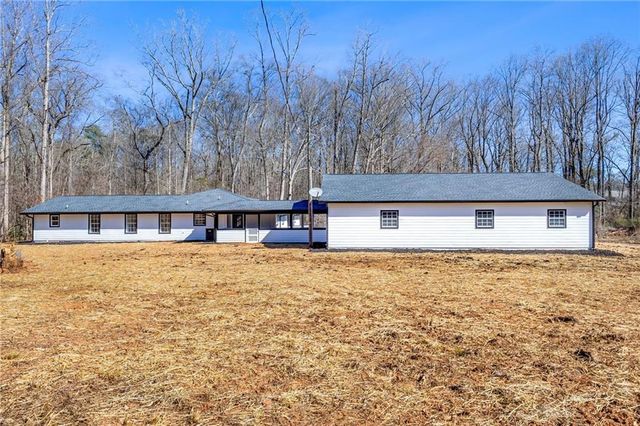 1700 Flat Shoals SE Road, Conyers, GA 30013