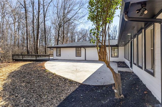 1700 Flat Shoals SE Road, Conyers, GA 30013