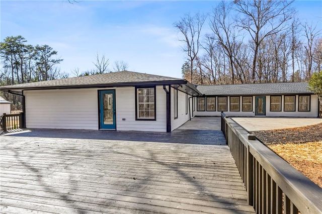 1700 Flat Shoals SE Road, Conyers, GA 30013