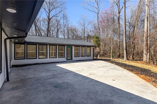 1700 Flat Shoals SE Road, Conyers, GA 30013