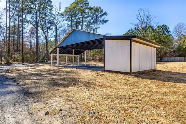 1700 Flat Shoals SE Road, Conyers, GA 30013