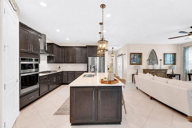 13917 DESTIN BEACH LANE, Orlando, FL 32827