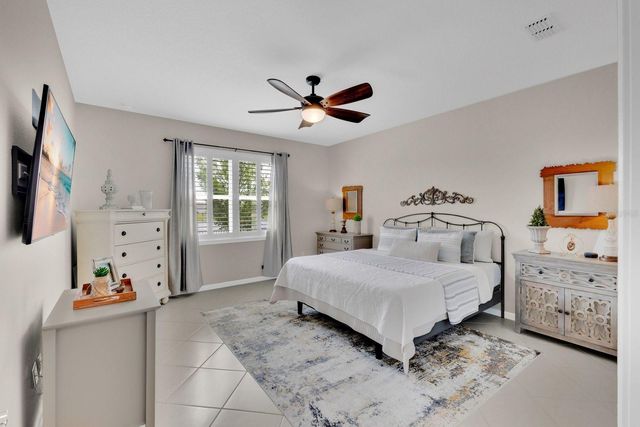 13917 DESTIN BEACH LANE, Orlando, FL 32827