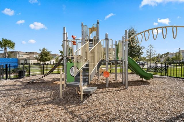 13917 DESTIN BEACH LANE, Orlando, FL 32827