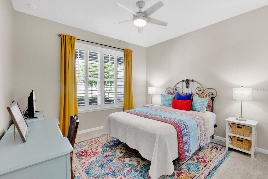 Image 18 of property listing at 13917 DESTIN BEACH LANE, Orlando, FL 32827