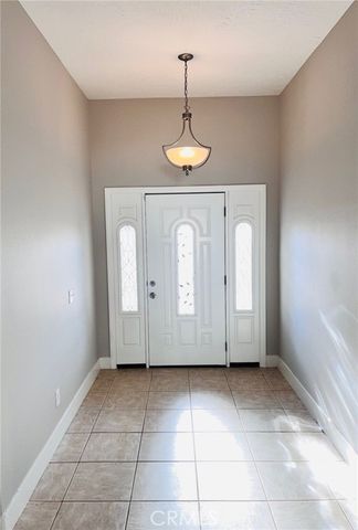 17389 Central Road, Apple Valley, CA 92307