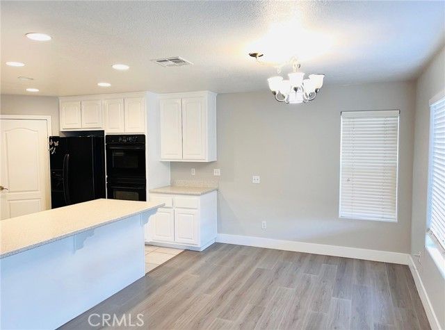 17389 Central Road, Apple Valley, CA 92307