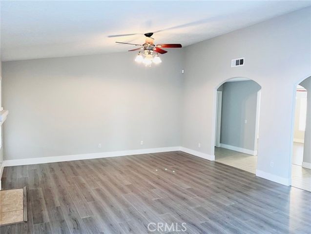 17389 Central Road, Apple Valley, CA 92307