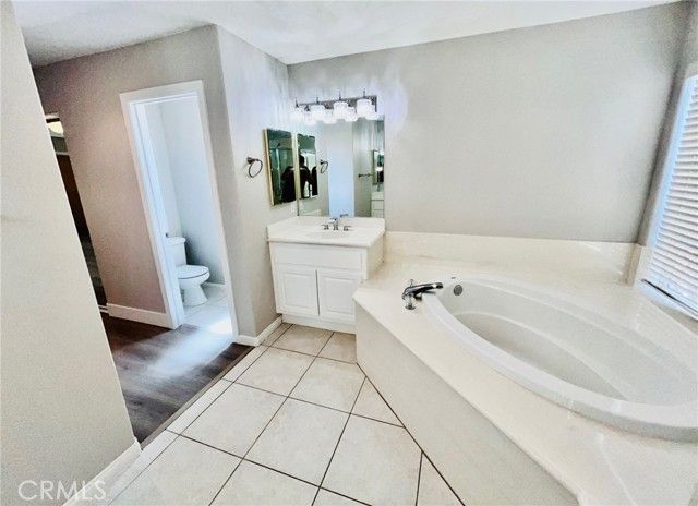 17389 Central Road, Apple Valley, CA 92307