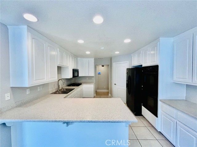 17389 Central Road, Apple Valley, CA 92307