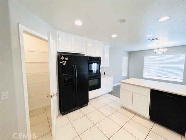 17389 Central Road, Apple Valley, CA 92307