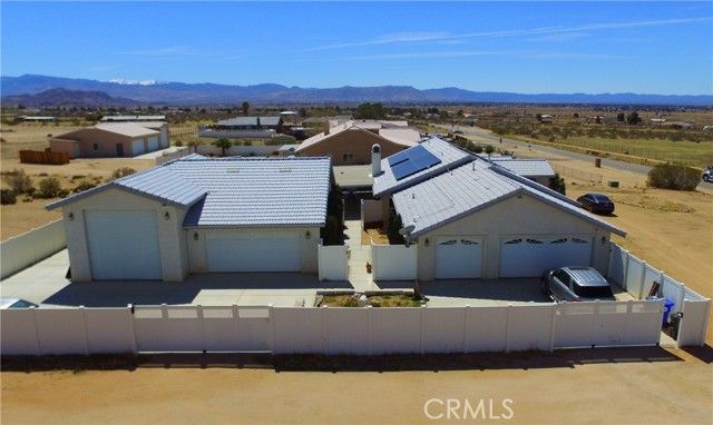 17389 Central Road, Apple Valley, CA 92307