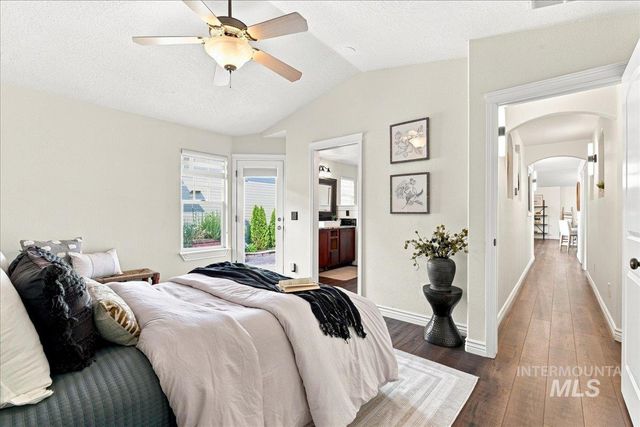 209 S Grandean, Eagle, ID 83616