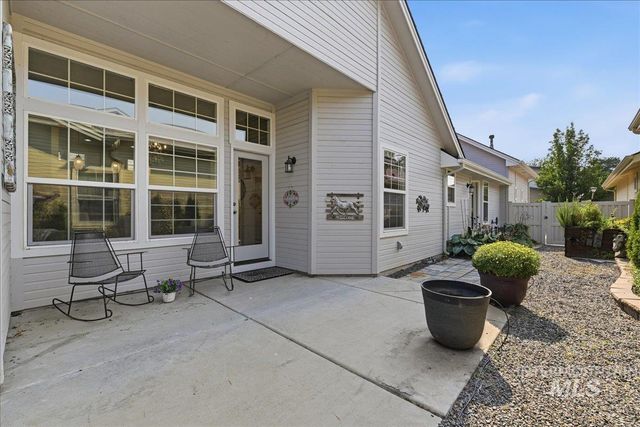 209 S Grandean, Eagle, ID 83616