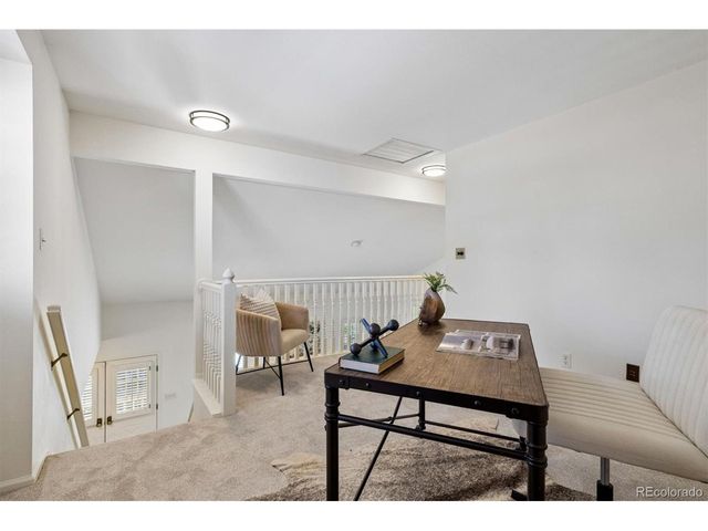 7020 E Briarwood Cir, Centennial, CO 80112