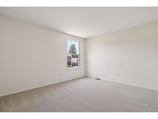 7020 E Briarwood Cir, Centennial, CO 80112