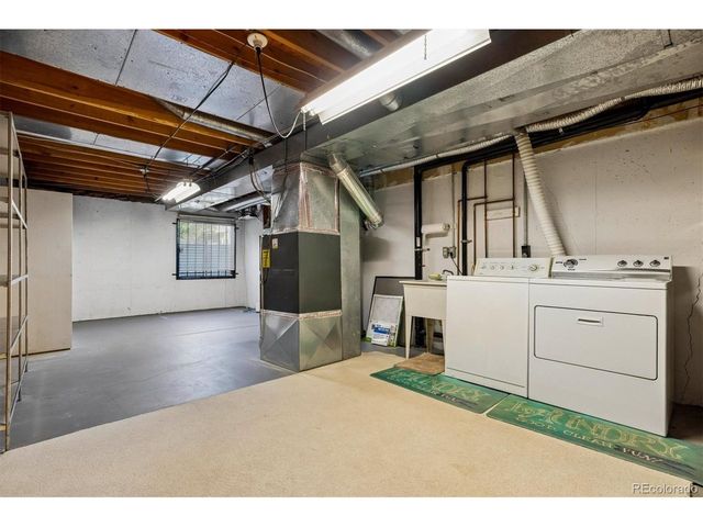 7020 E Briarwood Cir, Centennial, CO 80112