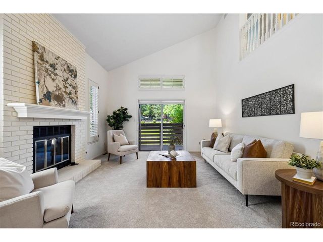 7020 E Briarwood Cir, Centennial, CO 80112