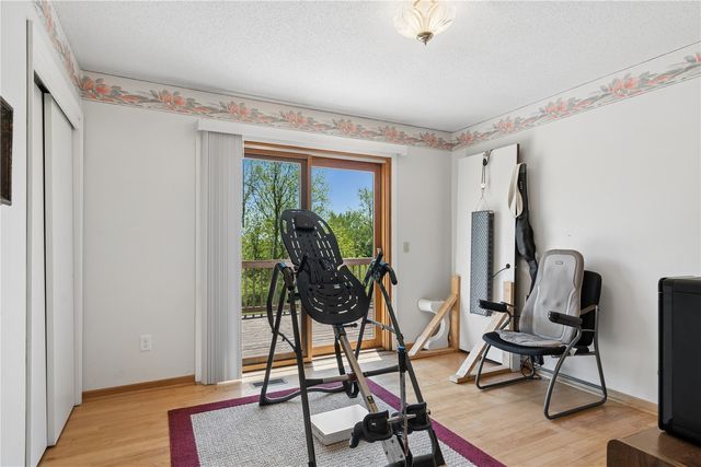 10611 Hawks Haven Road, Cedar Rapids, IA 52411