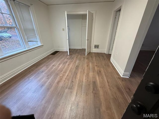 3761 Meramec Street, St Louis, MO 63116