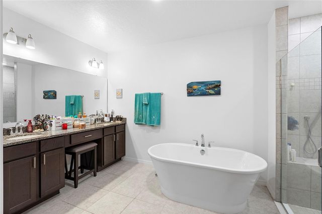 164 E FIESTA KEY LOOP, Deland, FL 32720
