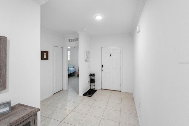 164 E FIESTA KEY LOOP, Deland, FL 32720