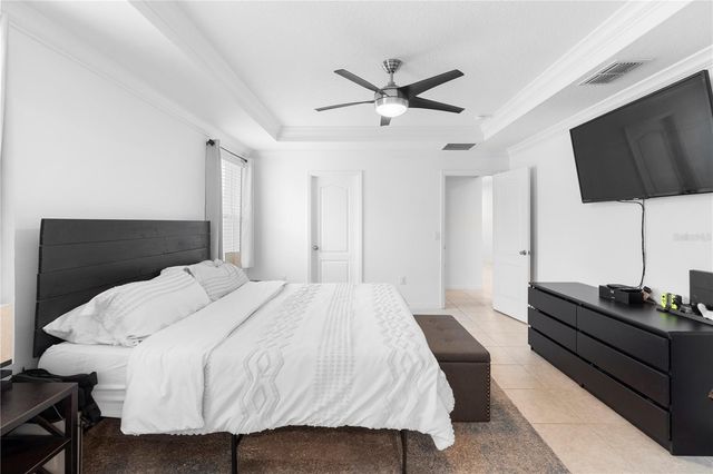 164 E FIESTA KEY LOOP, Deland, FL 32720