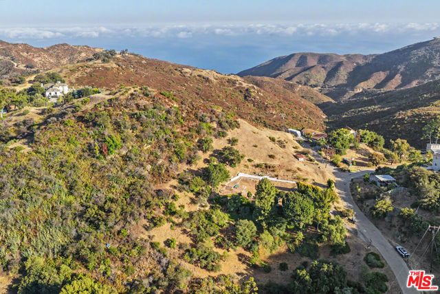 2188 Tuna Canyon Road, Topanga (los Angeles), CA 90290