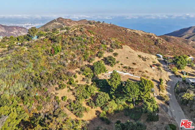 2188 Tuna Canyon Road, Topanga (los Angeles), CA 90290